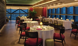 5 ON 25 - Andaz Singapore