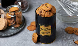 Famous Amos