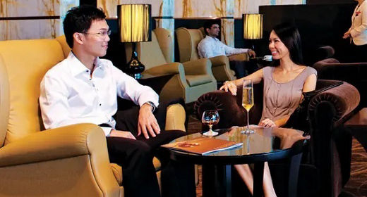 Relax in Singapore Airlines’ SilverKris Lounge