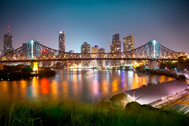 Singapore ⇄ Brisbane