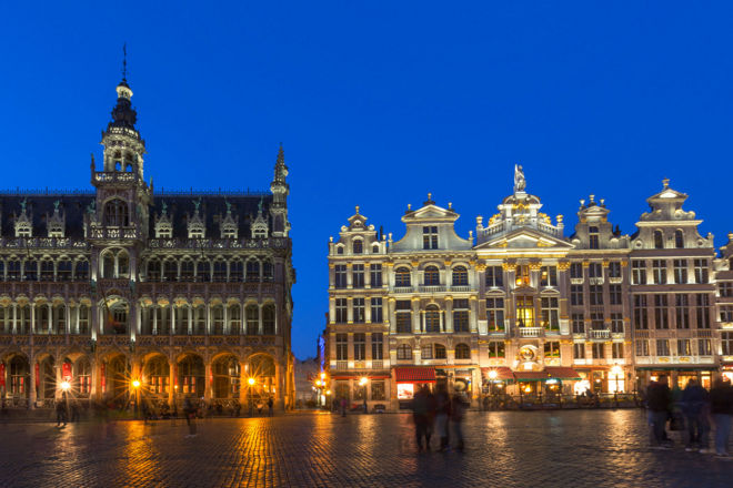 Singapore ⇄ Brussels