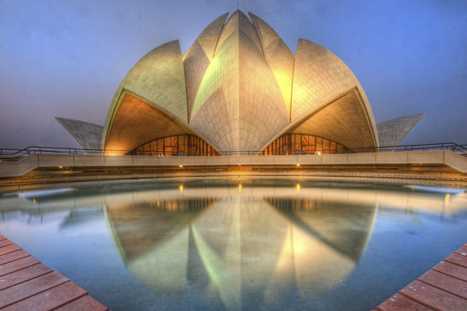 Singapore ⇄ Delhi