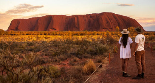 Uluru Centre rouge Australie